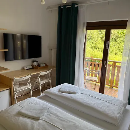 Seehotel Am Hallstaettersee Obertraun Exterior photo