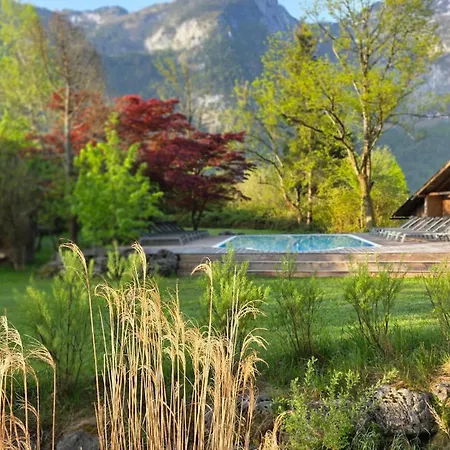 Seehotel Am Hallstaettersee Obertraun Exterior photo