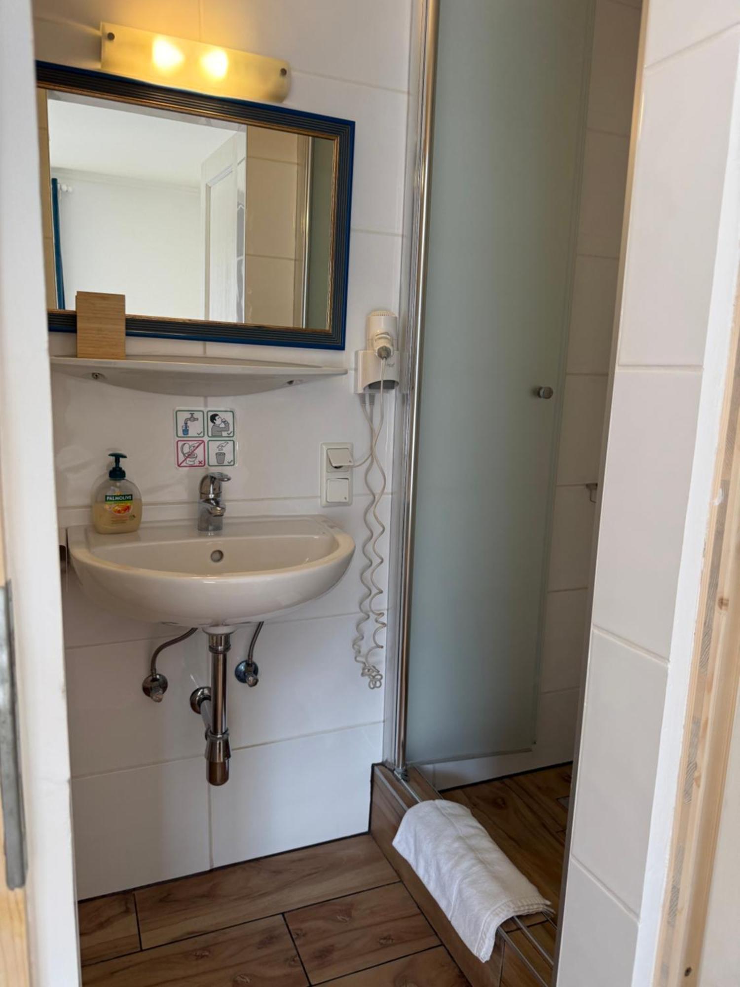 Seehotel Am Hallstaettersee 2*