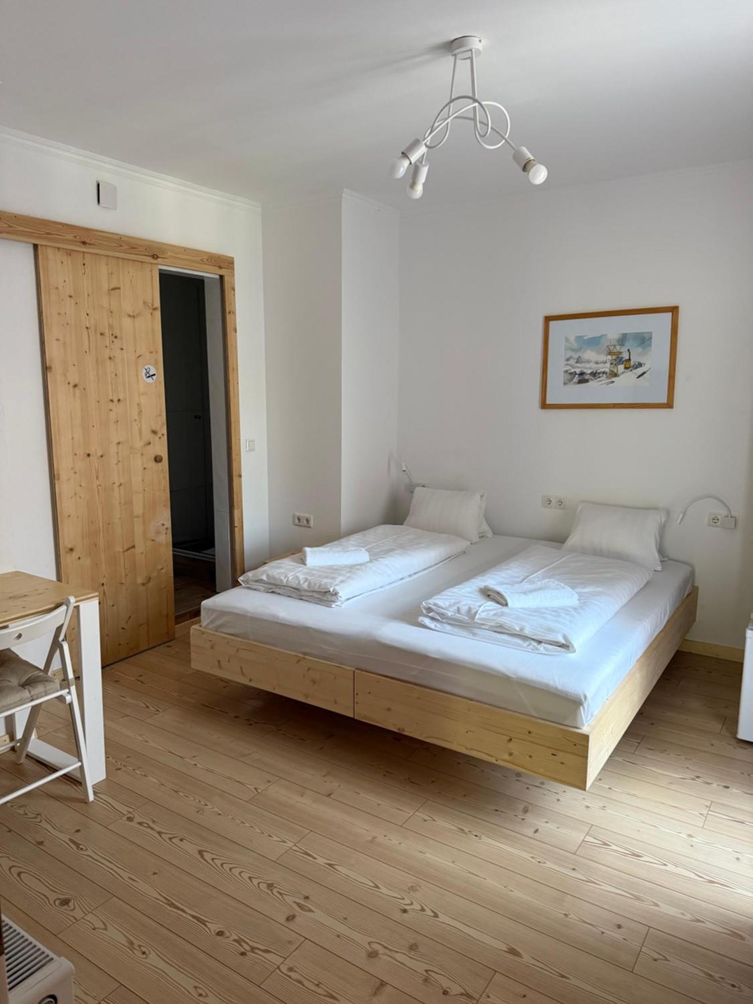 Hotel Seehotel Am Hallstaettersee 2*