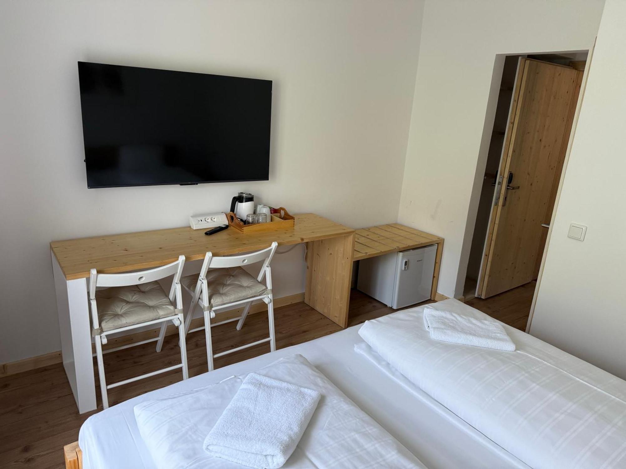 Seehotel Am Hallstaettersee 2*