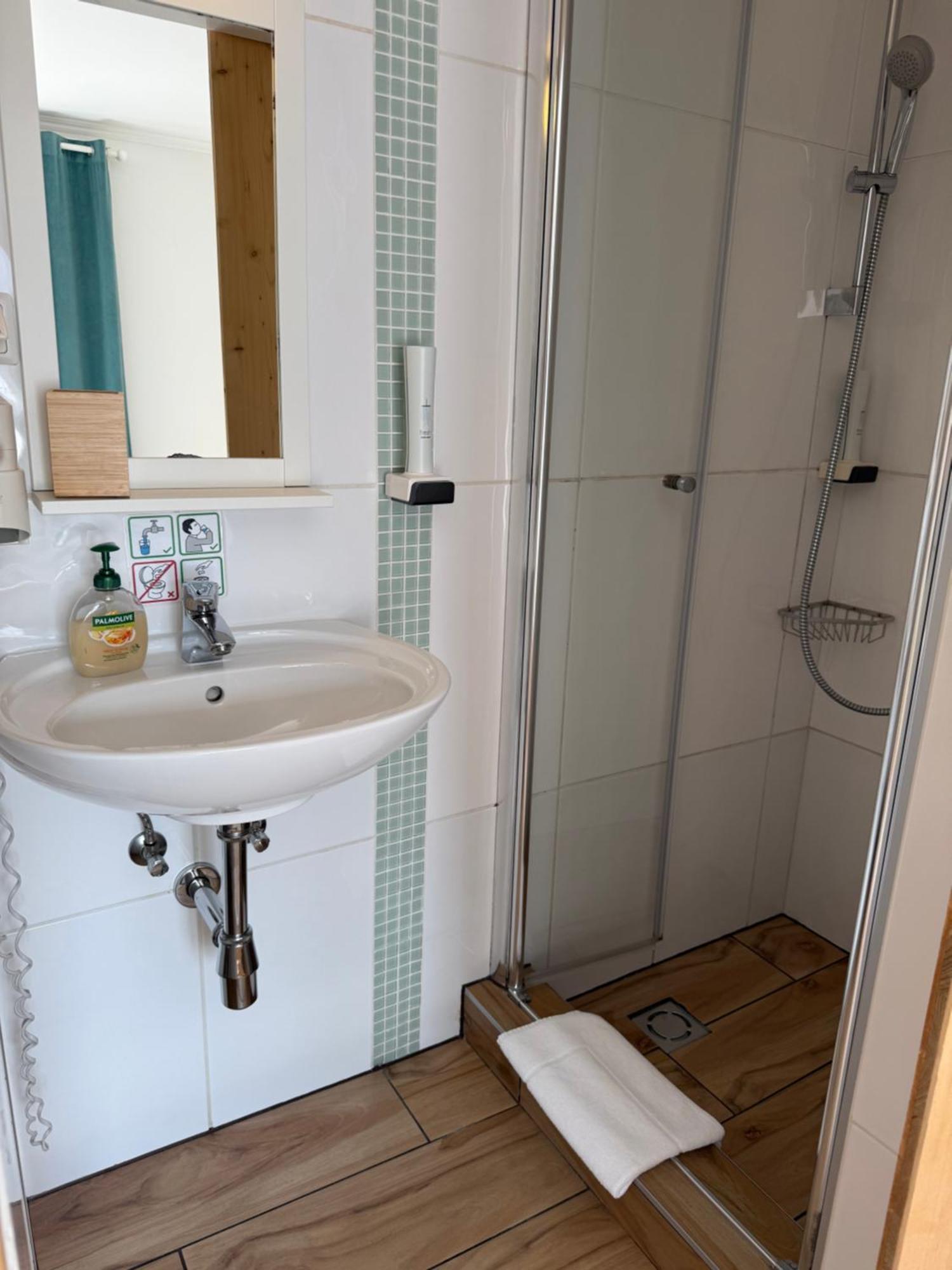 Seehotel Am Hallstaettersee Hotel Obertraun